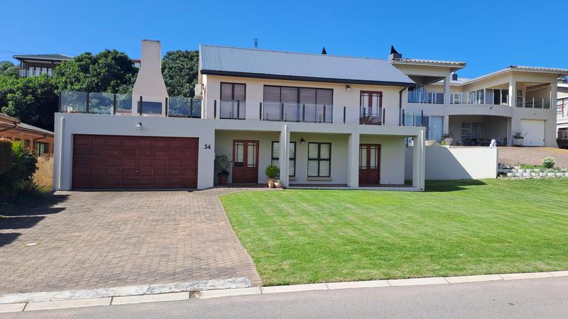 4 Bedroom Property for Sale in Stilbaai East Western Cape
